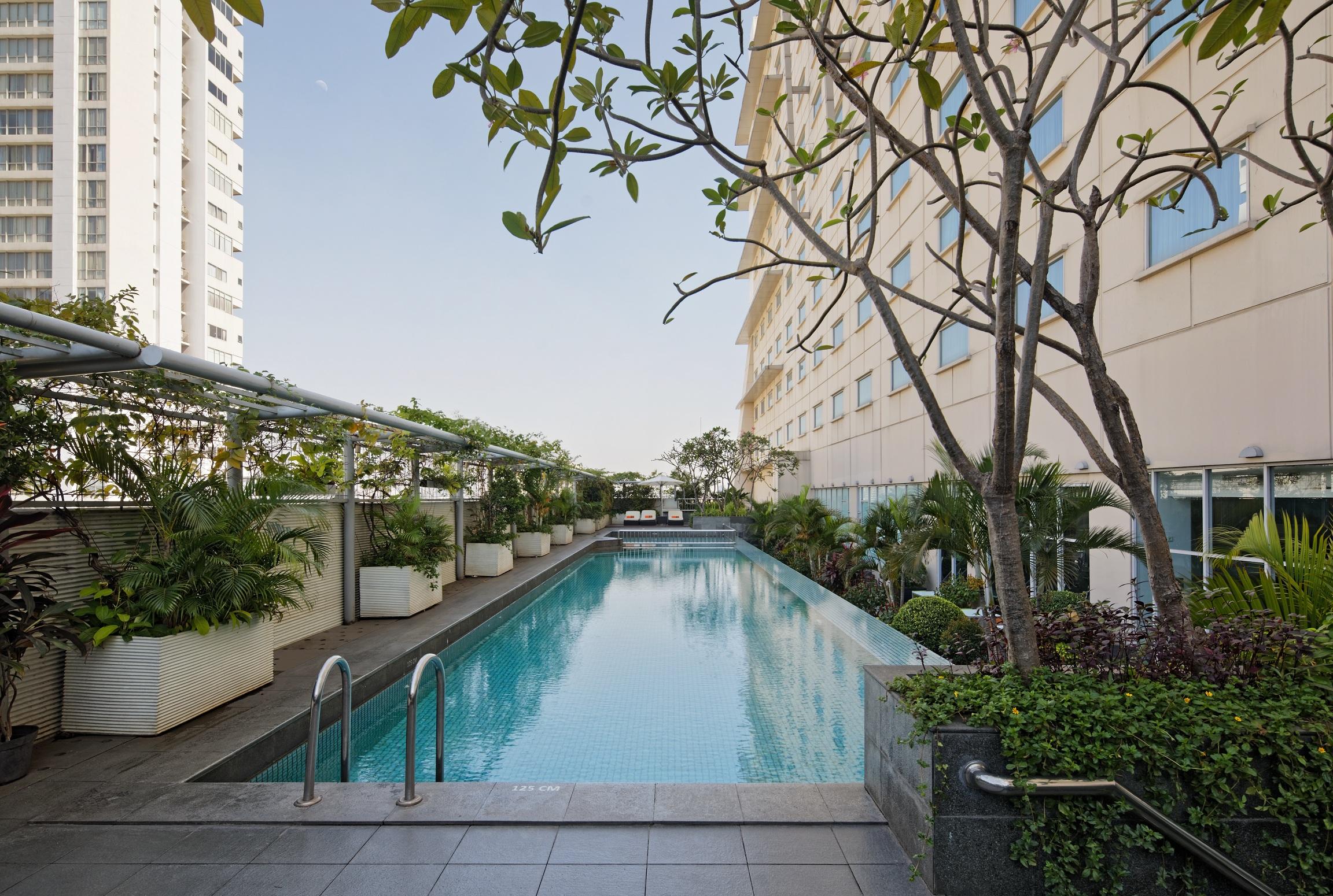 Harris Hotel And Conventions Kelapa Gading Yakarta Exterior foto